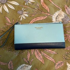 Kate Spade wristlet